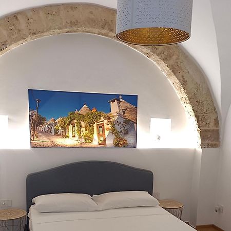 Suite Vecchia Dante Bari Exteriér fotografie